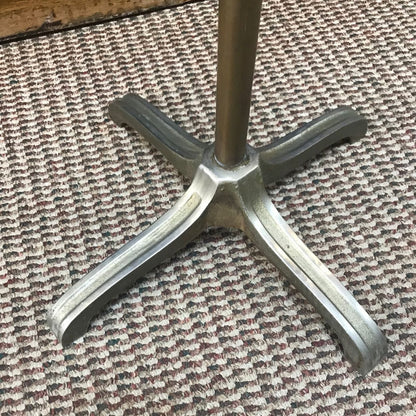 The Abbey Collection Brass T Bar Racks